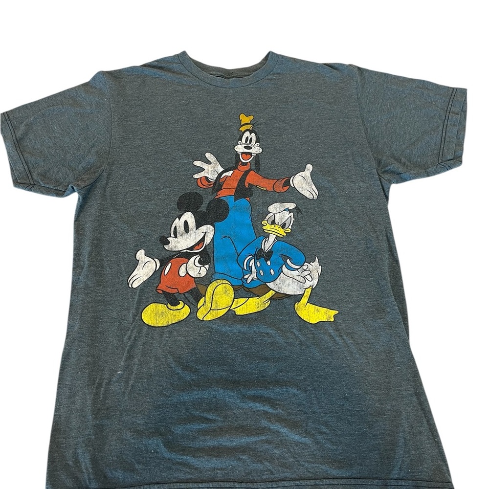 Disney Gray and Red Short Sleeve Tee with Goofy, Mickey, Donald, vintage, sz M